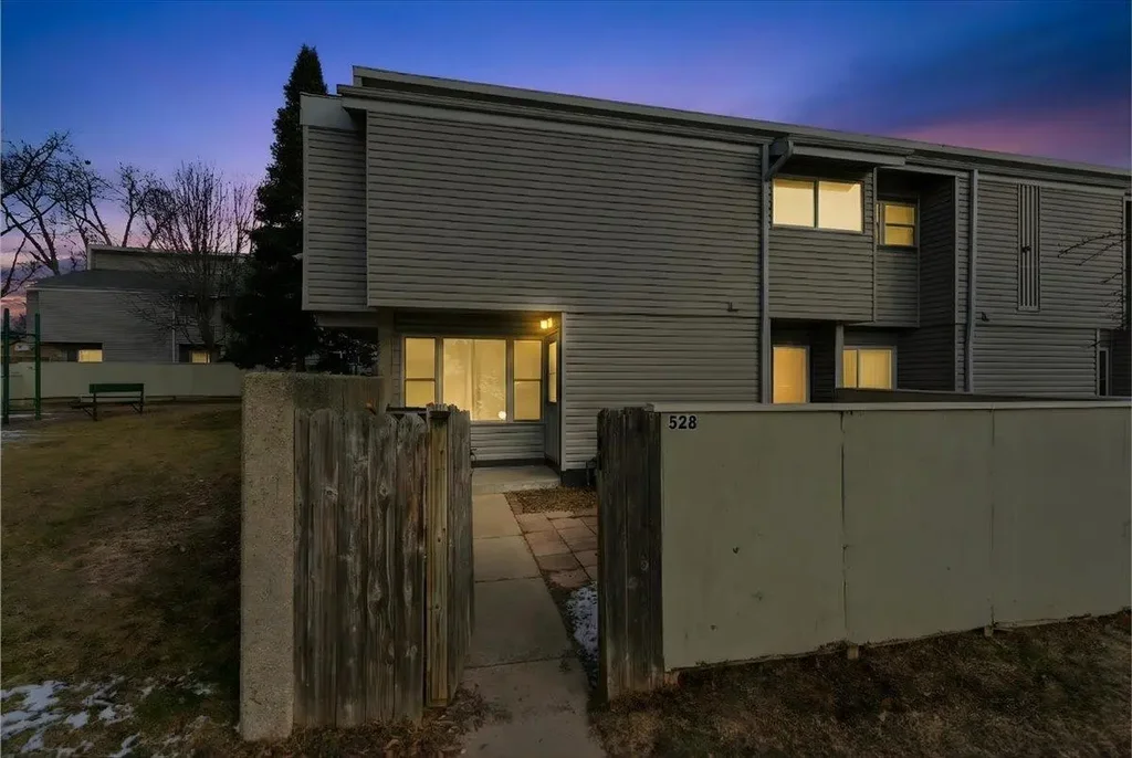 528 East Bluff, Madison