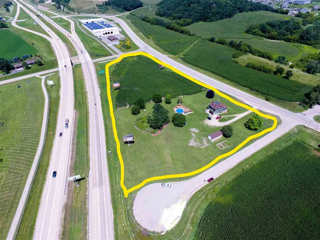 Photo of Listing #2014349