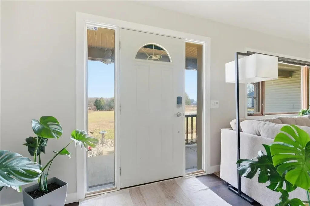 1331 County Road D, Oregon