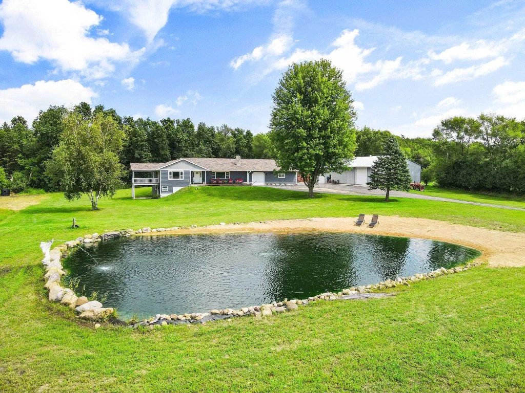 64 Oakland Road, Christiana