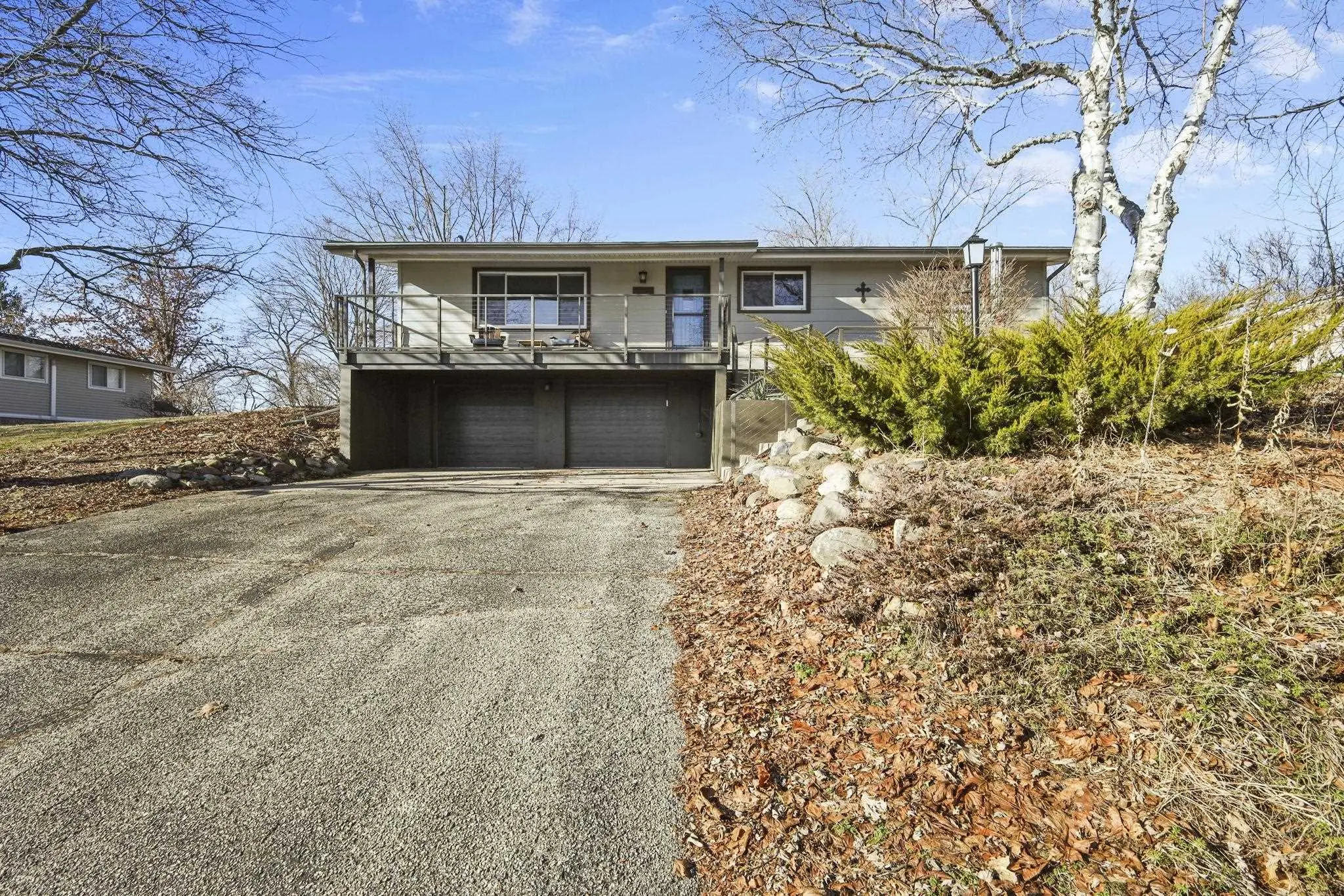 Photo of Listing #2014519