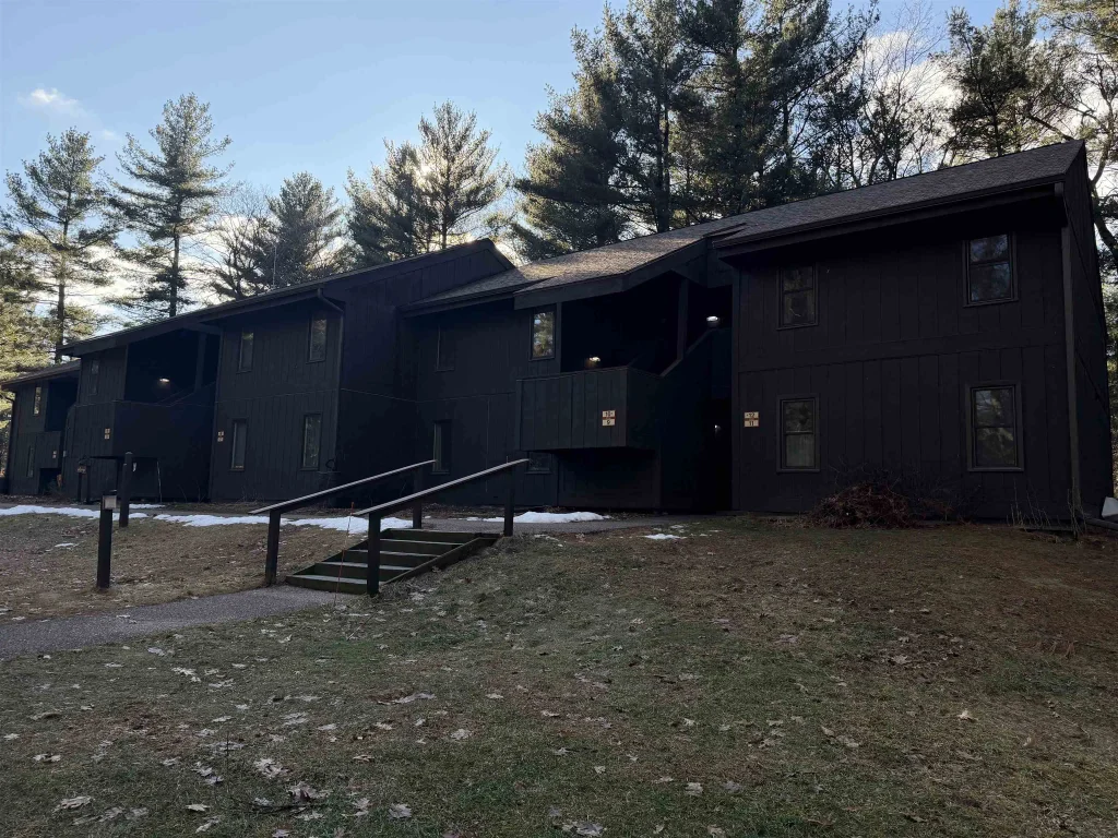 9 Pine Trail, Springville