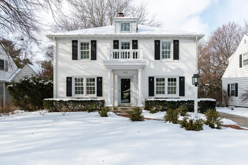 225 Kensington Drive, Maple Bluff