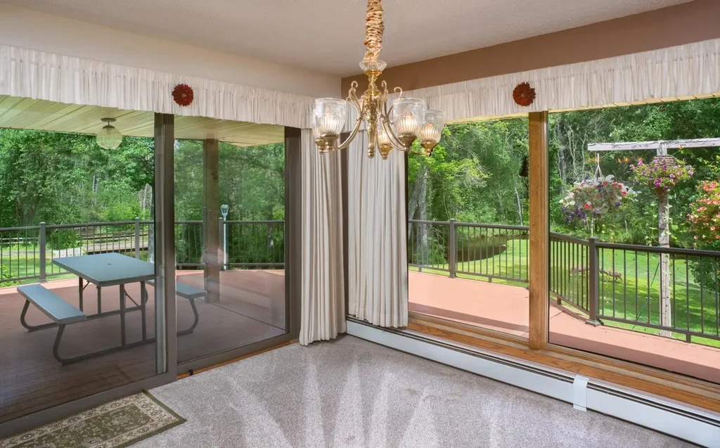 N2068 State Road 22 Road, Dakota