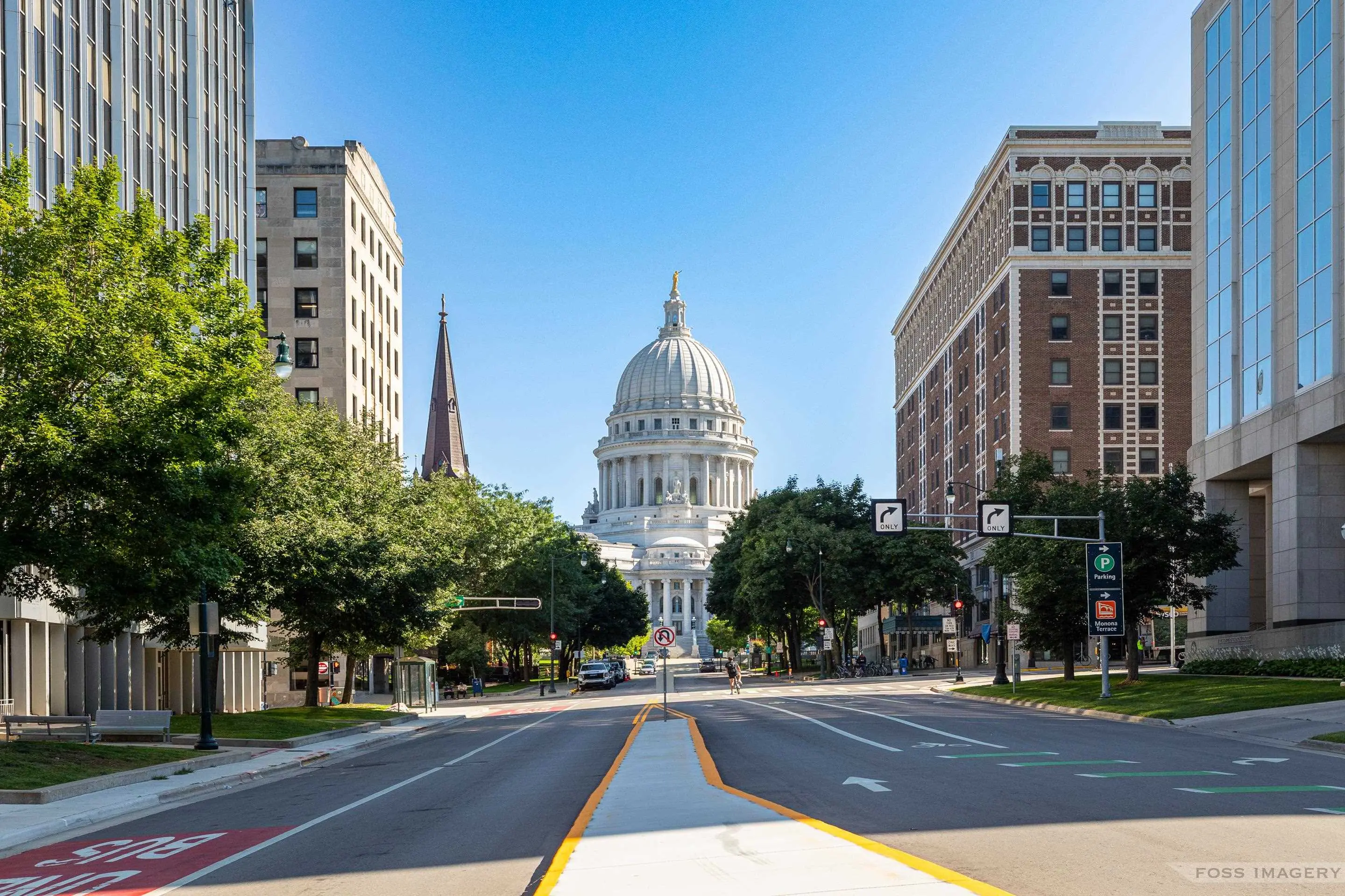 Photo of Listing #2014758