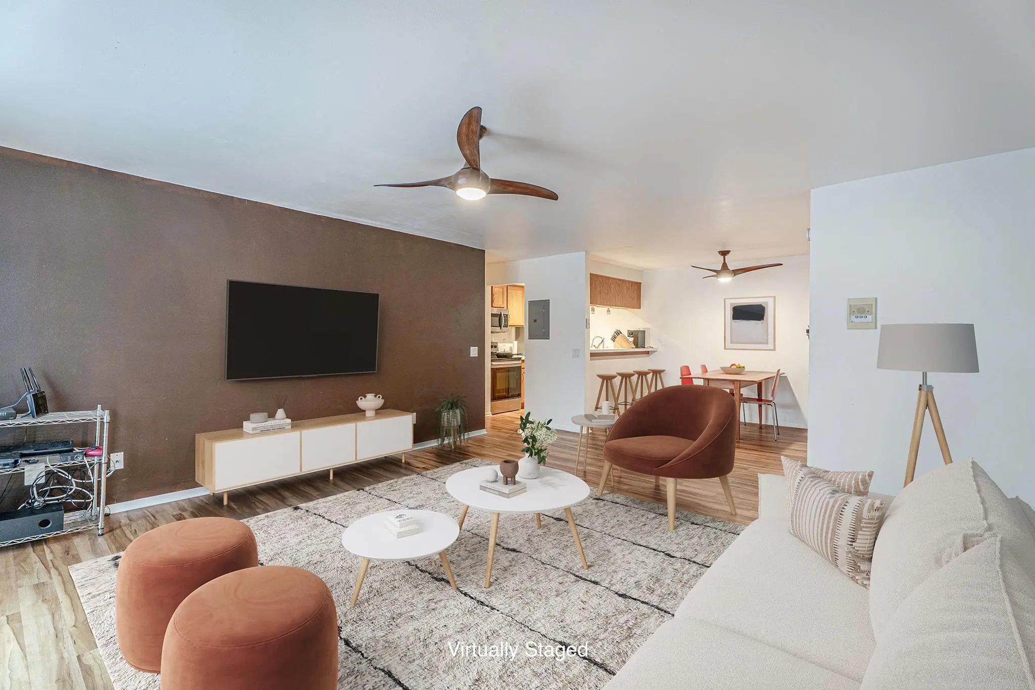 Photo of Listing #2014763