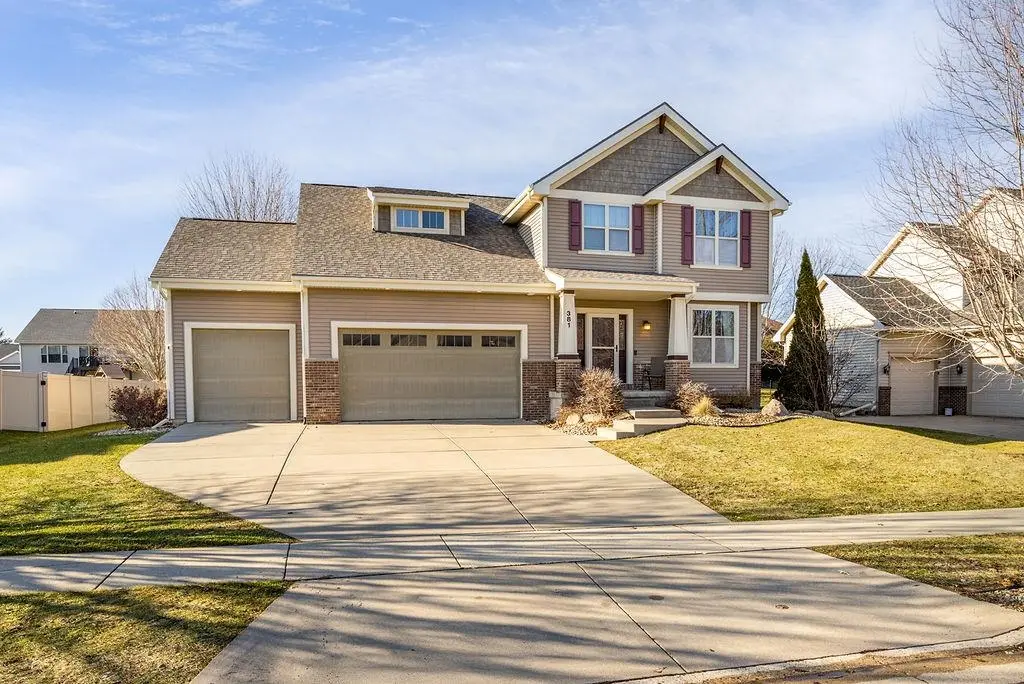 Photo of Listing #2014782