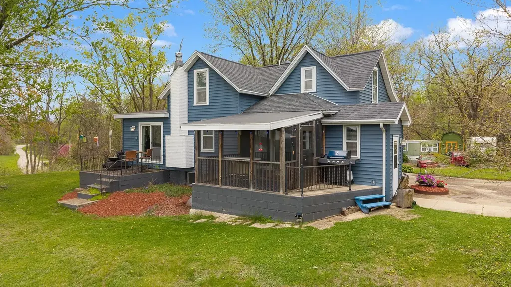 206 Church Street, Merrimac