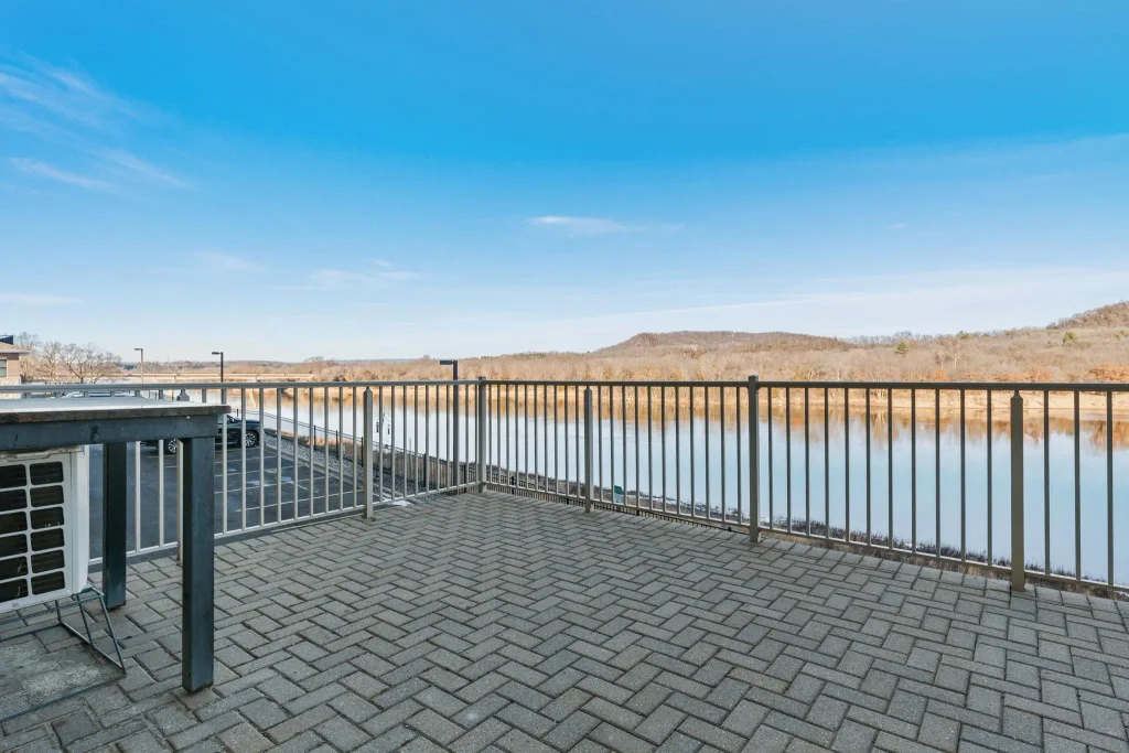 #114 - 440 Water Street, Prairie Du Sac