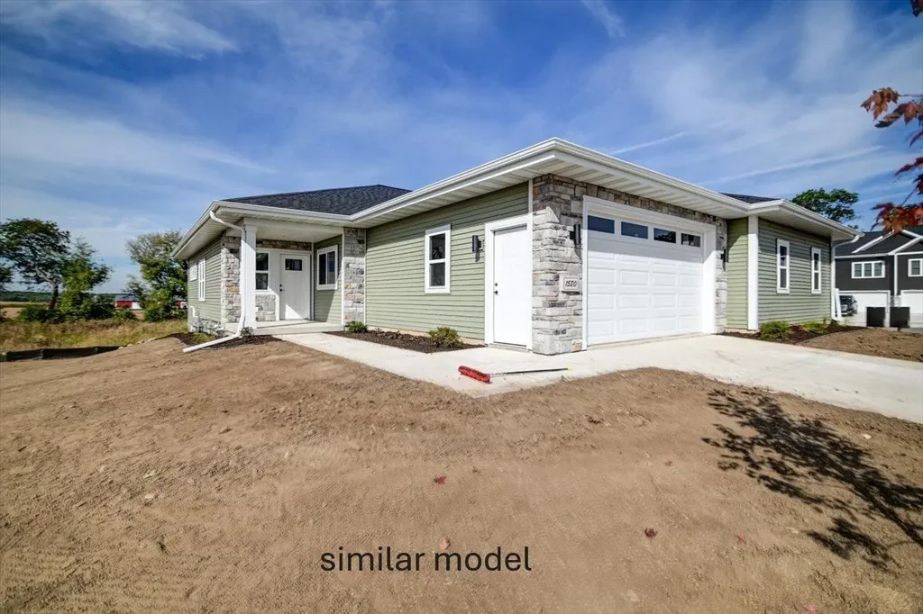 2965 Blue Grass Drive, Stoughton