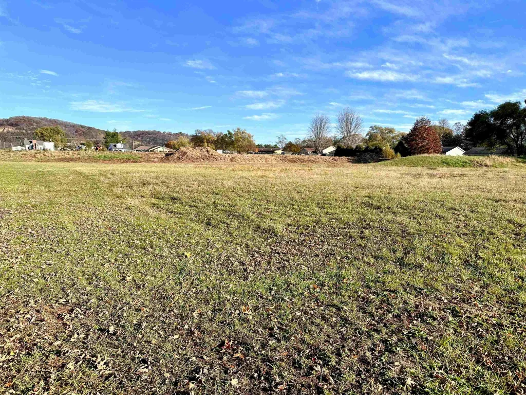 900 S Michigan Lot (1of 2) Street, Prairie Du Chien