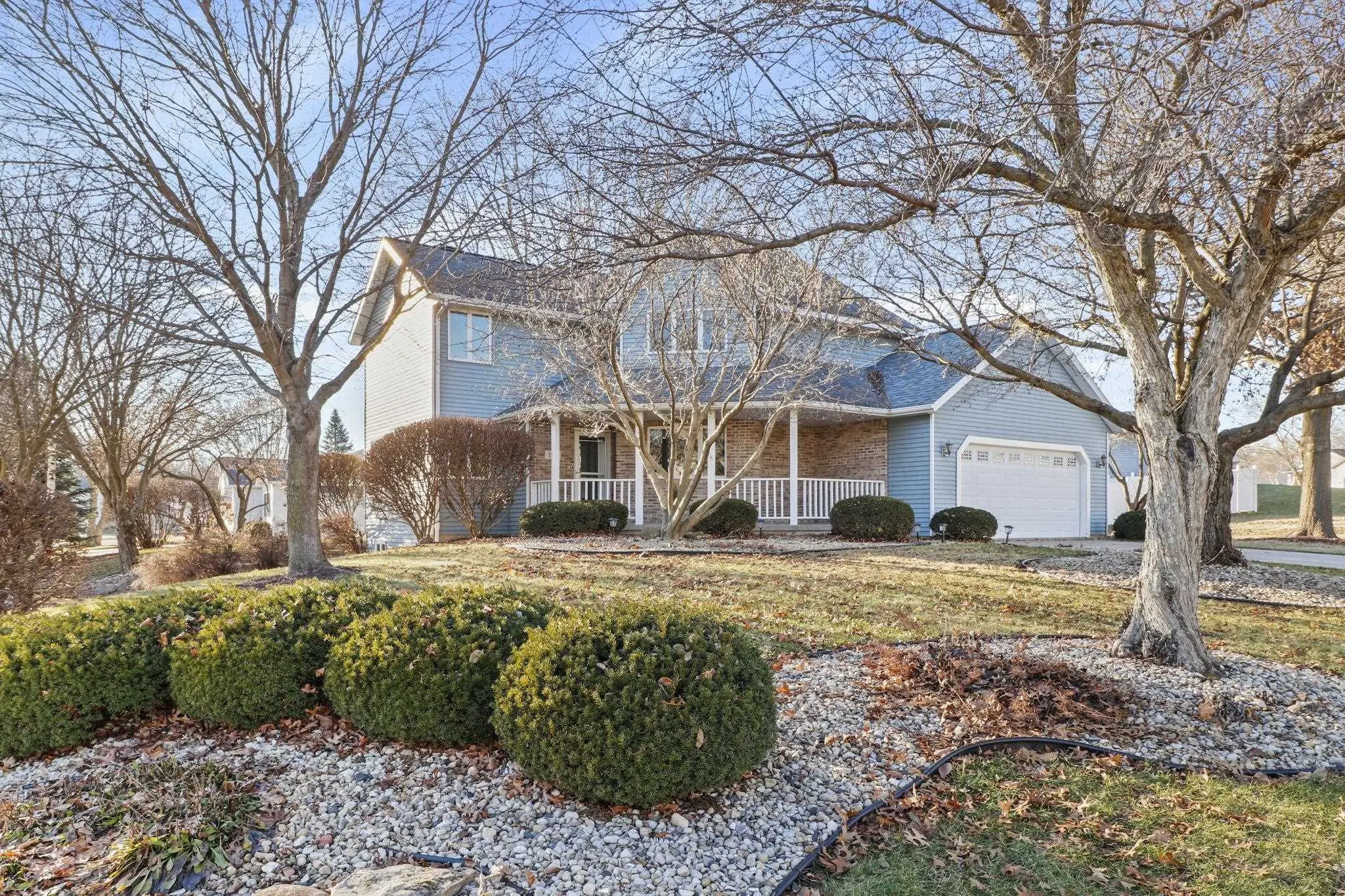 Photo of Listing #2014871