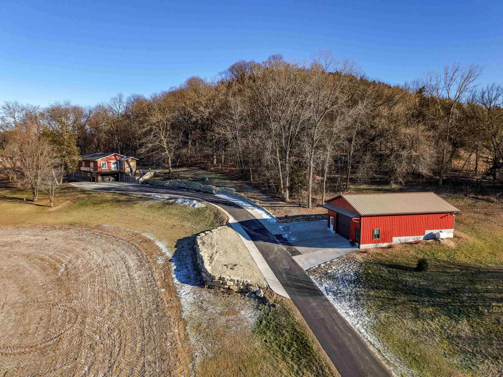 S11798 County Road G, Spring Green