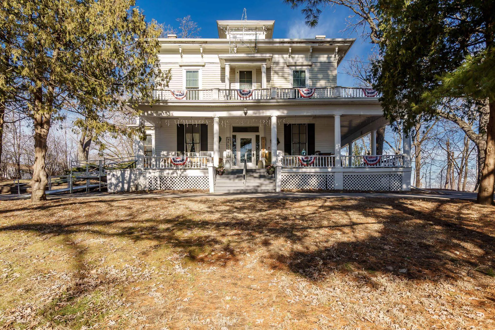 2200 W Memorial Drive, Janesville