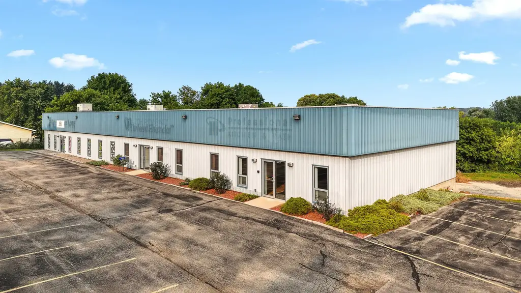 1015-1019 S Spring Street, Beaver Dam