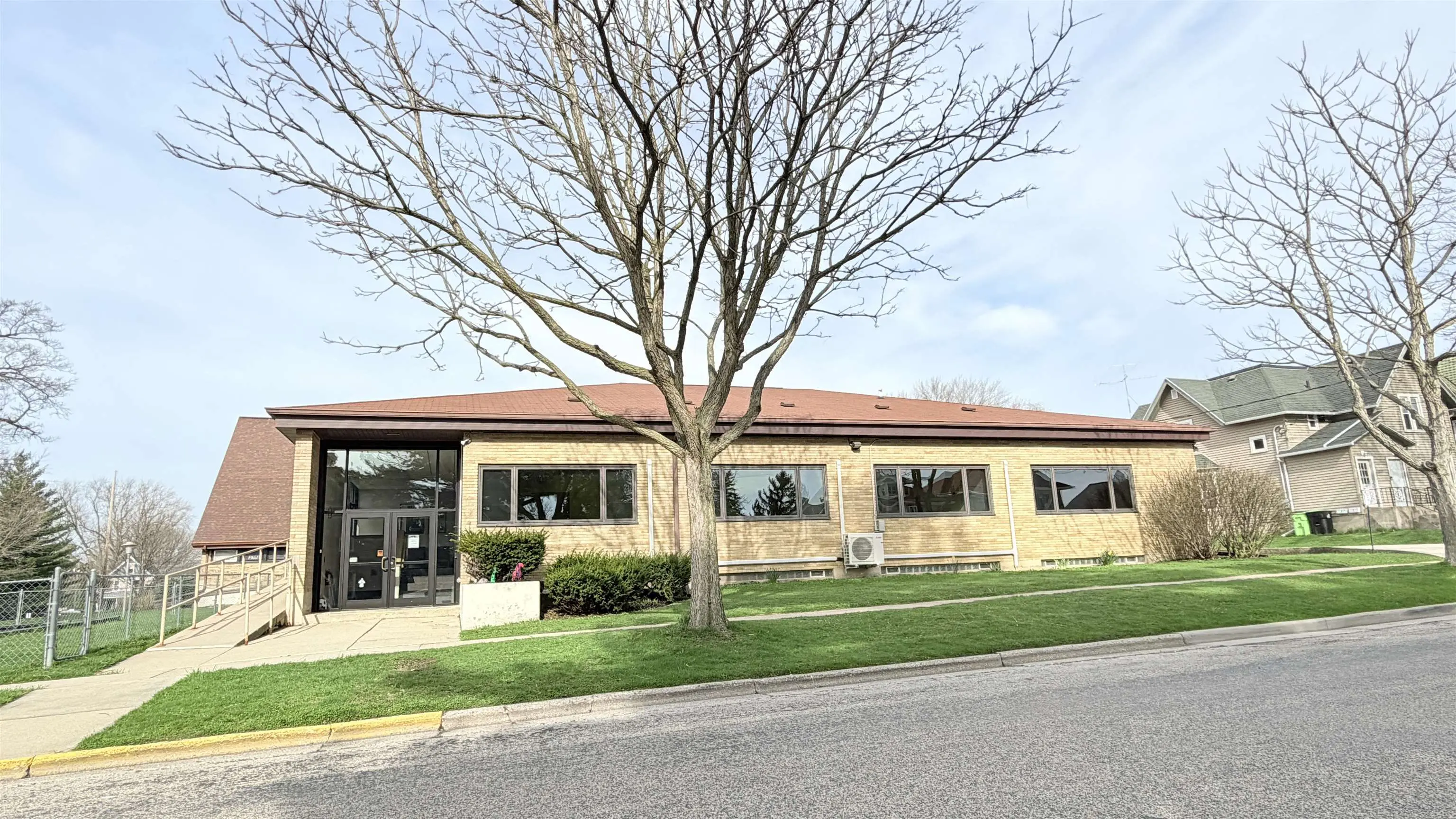 #east - 308 Oneida Street, Beaver Dam
