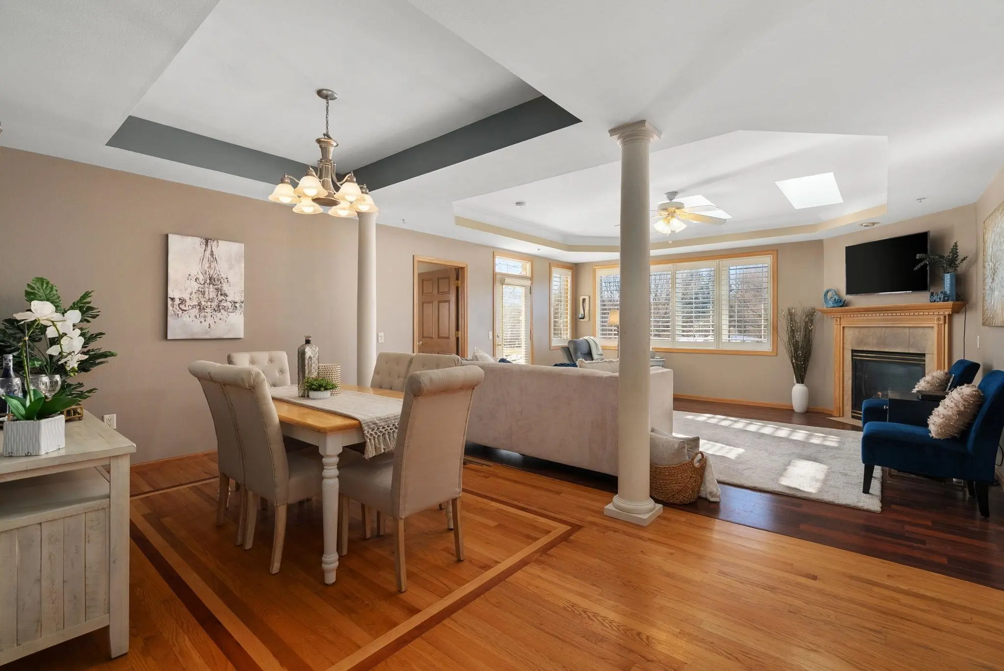 Photo of Listing #2015041