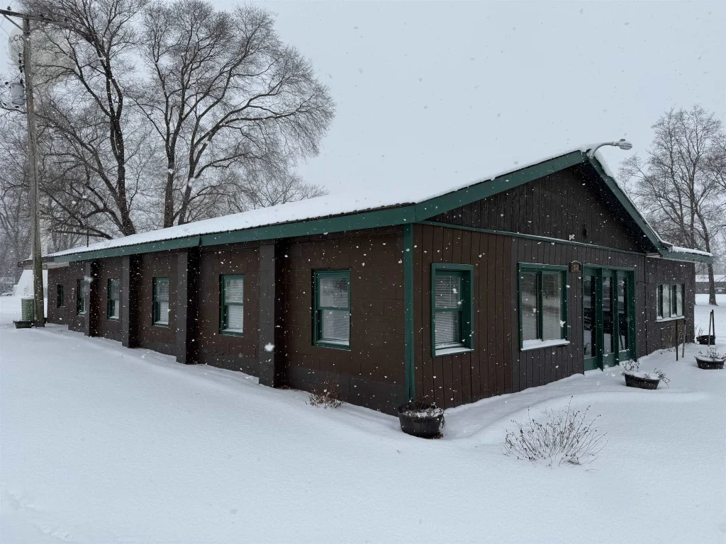 358 S Oak Street, Lone Rock