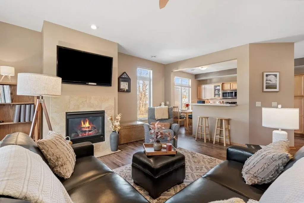 127 Carriage Way, Deforest