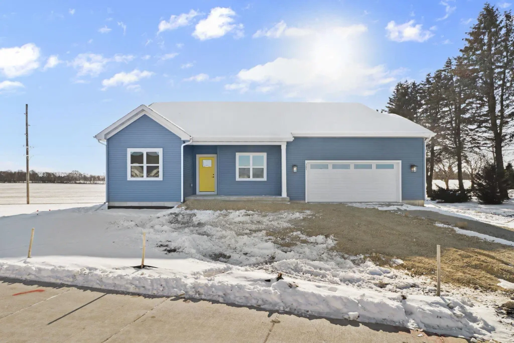 #25 - 365 Dahlia Drive, Stoughton