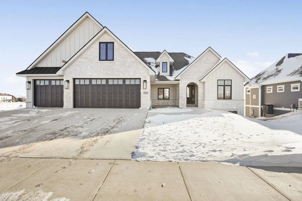 1102 Winn Drive, Waunakee