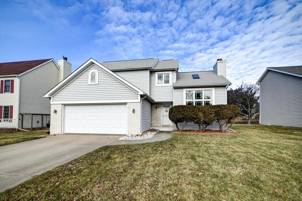5 Norwalk Circle, Madison