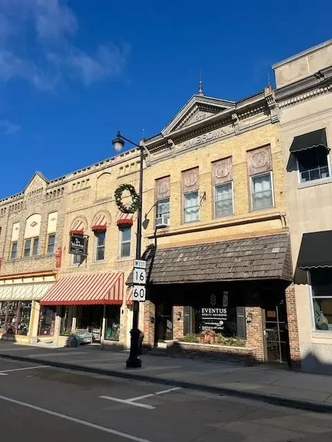 122 - 124 W James Street, Columbus