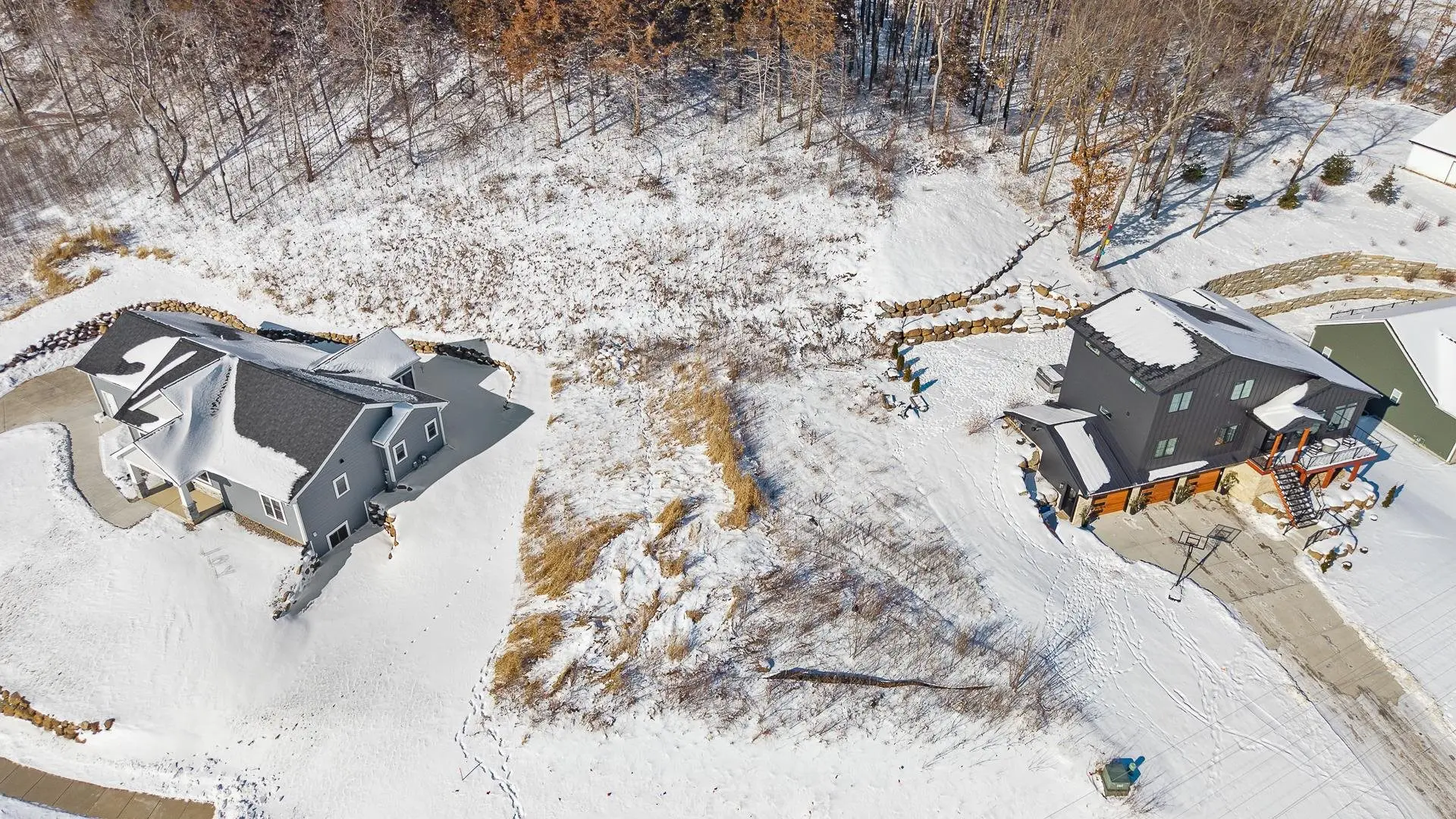 Photo of Listing #2015714