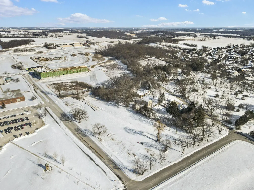 1310 Campus Drive, Fort Atkinson