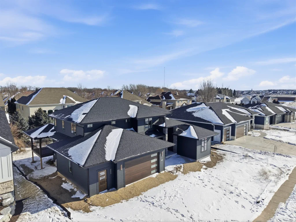 819 Schewe Road, Madison