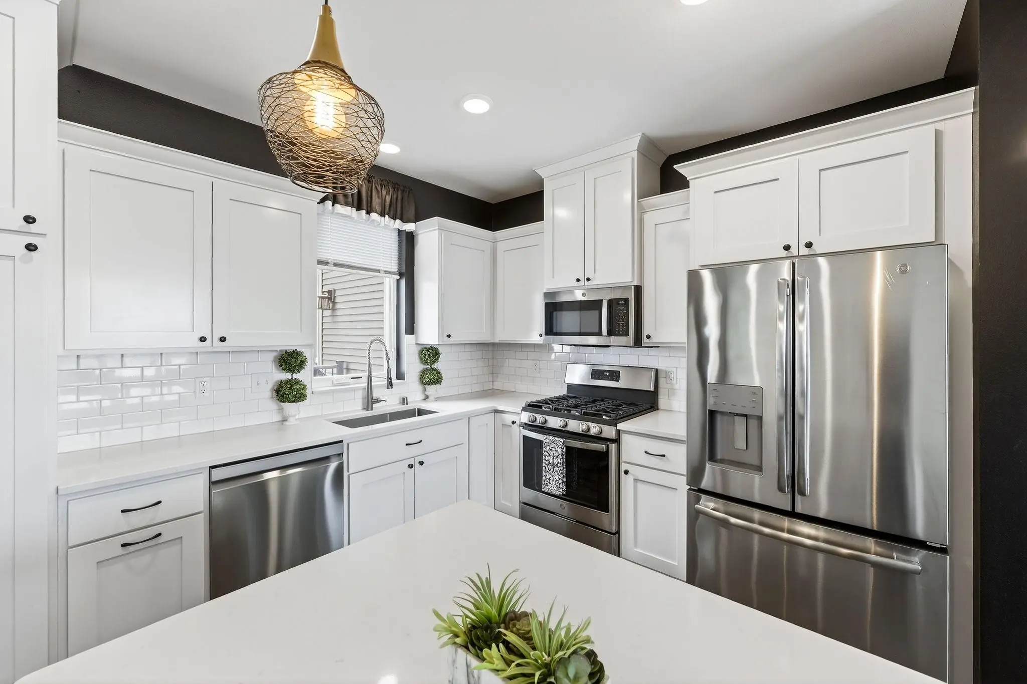 Photo of Listing #2015879