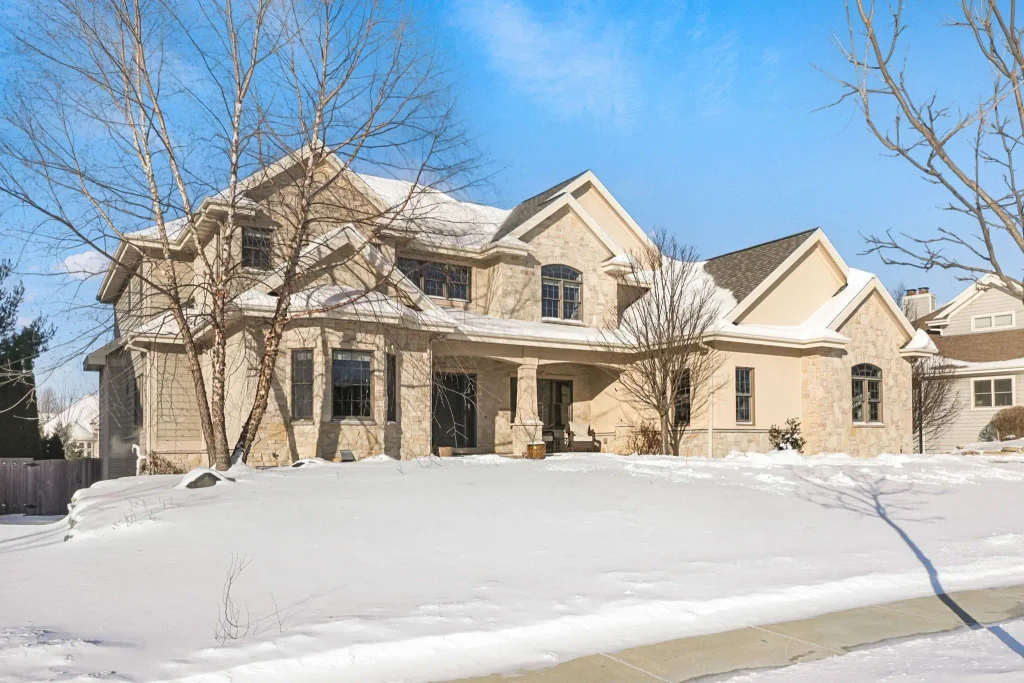 814 Big Stone Trail, Madison