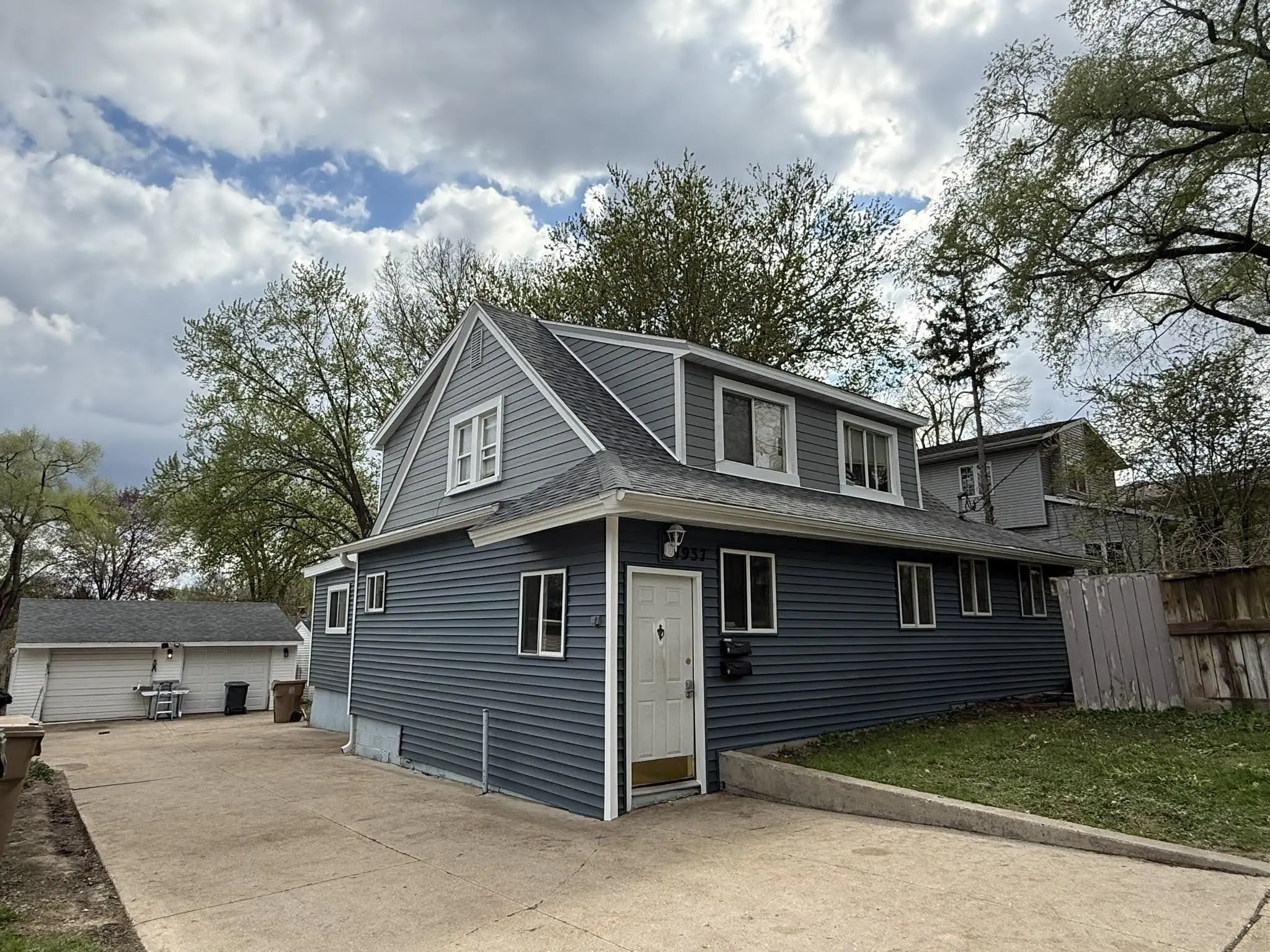 Photo of Listing #2016273