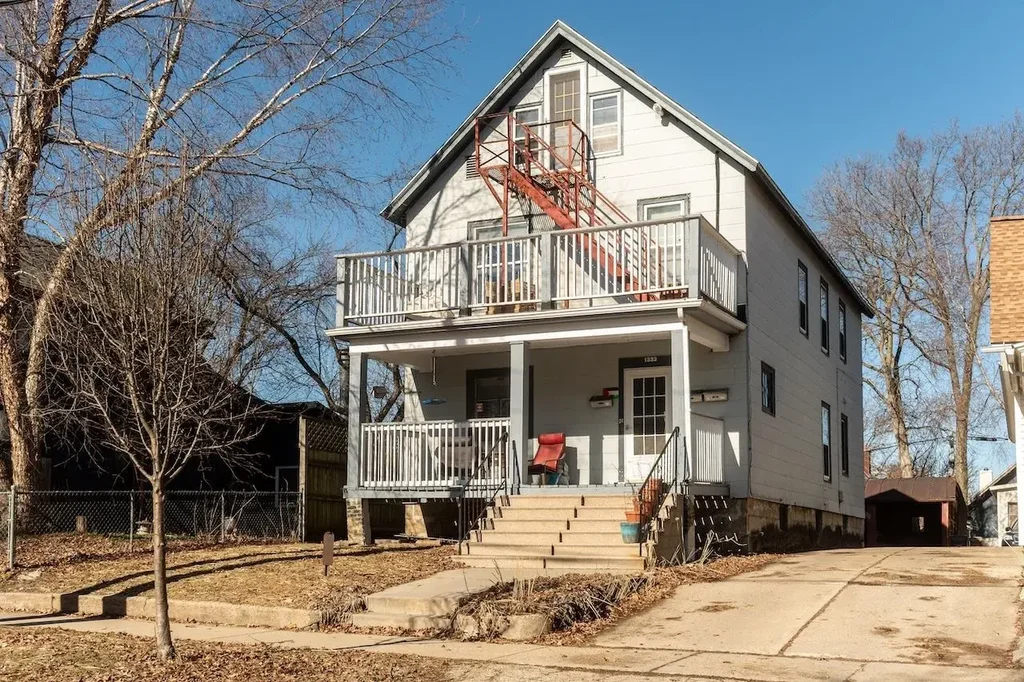 1332 E Dayton Street, Madison