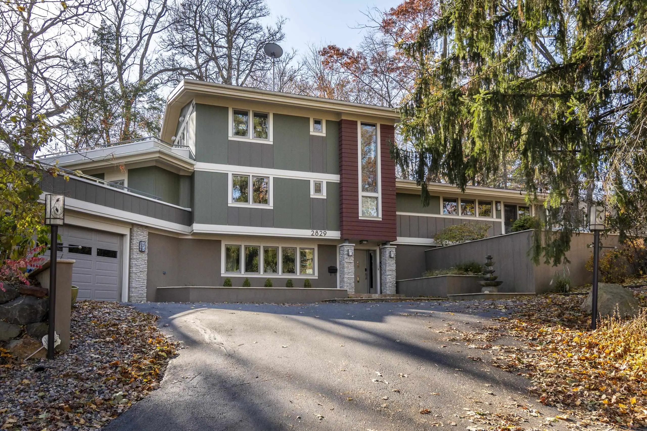 Photo of Listing #2016320