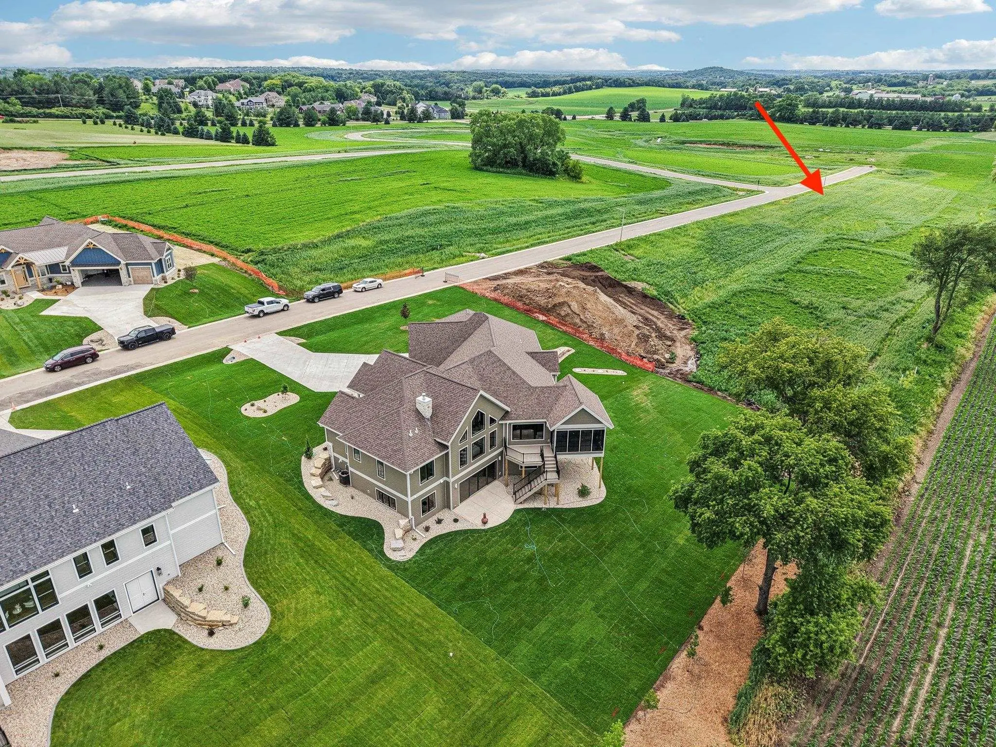 Photo of Listing #2016329