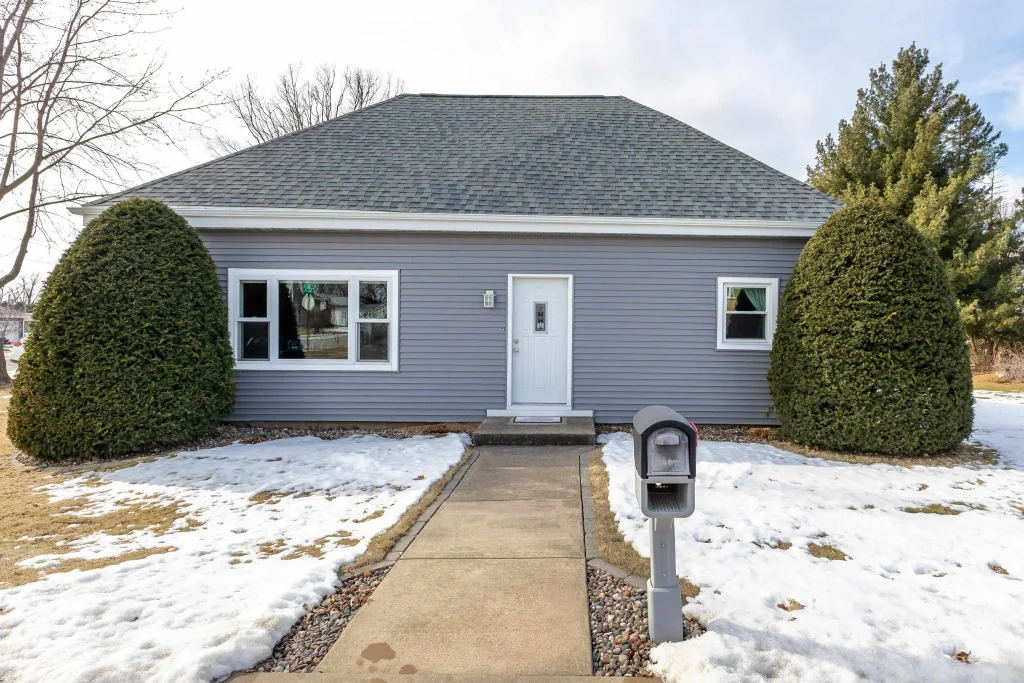 1010 N Elm Street, Platteville