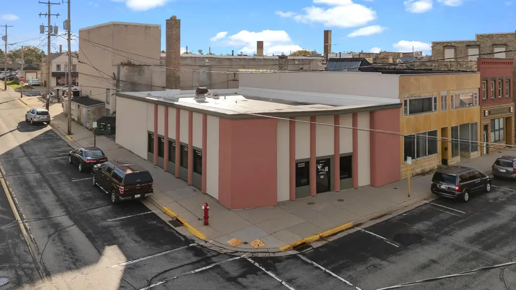 119 N 3rd Street, Watertown