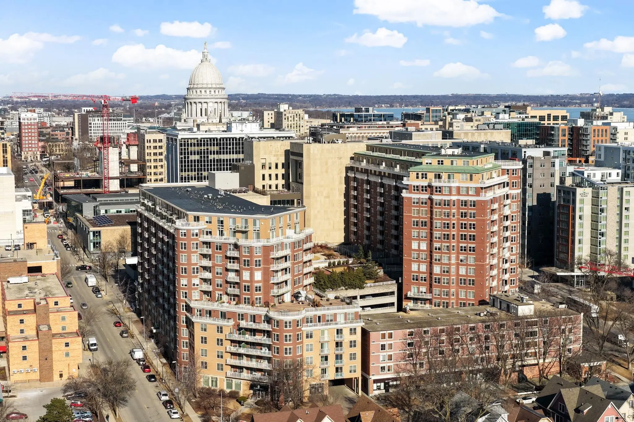 Photo of Listing #2016616