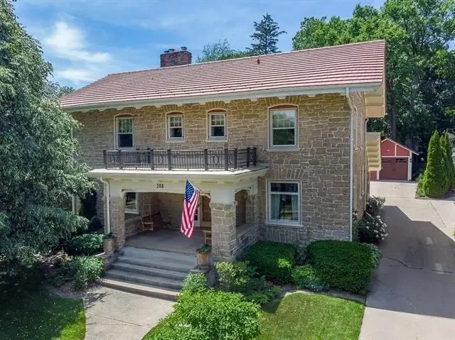 208 Lathrop Street, Madison