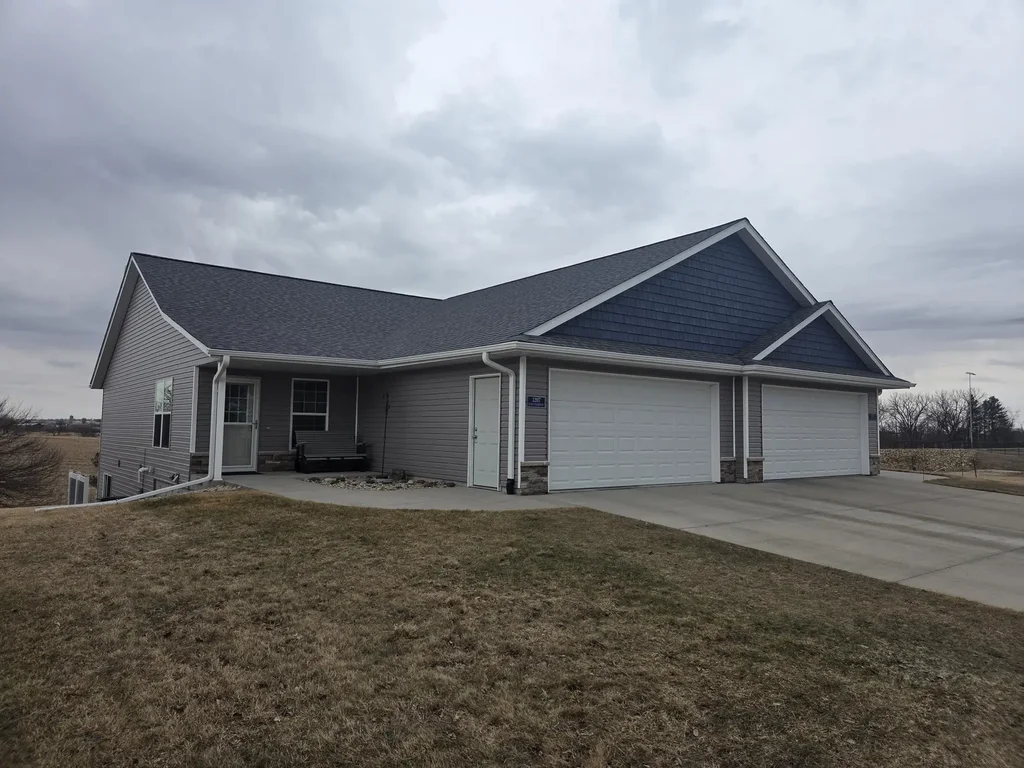 1207 Cody Parkway, Platteville