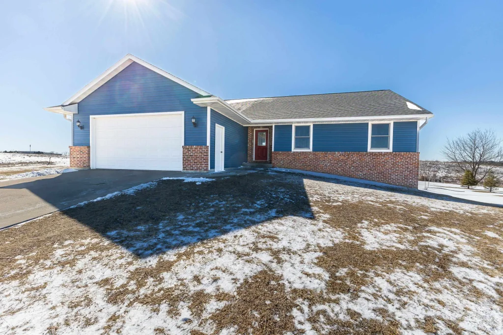 1595 Cornerstone Circle, Platteville