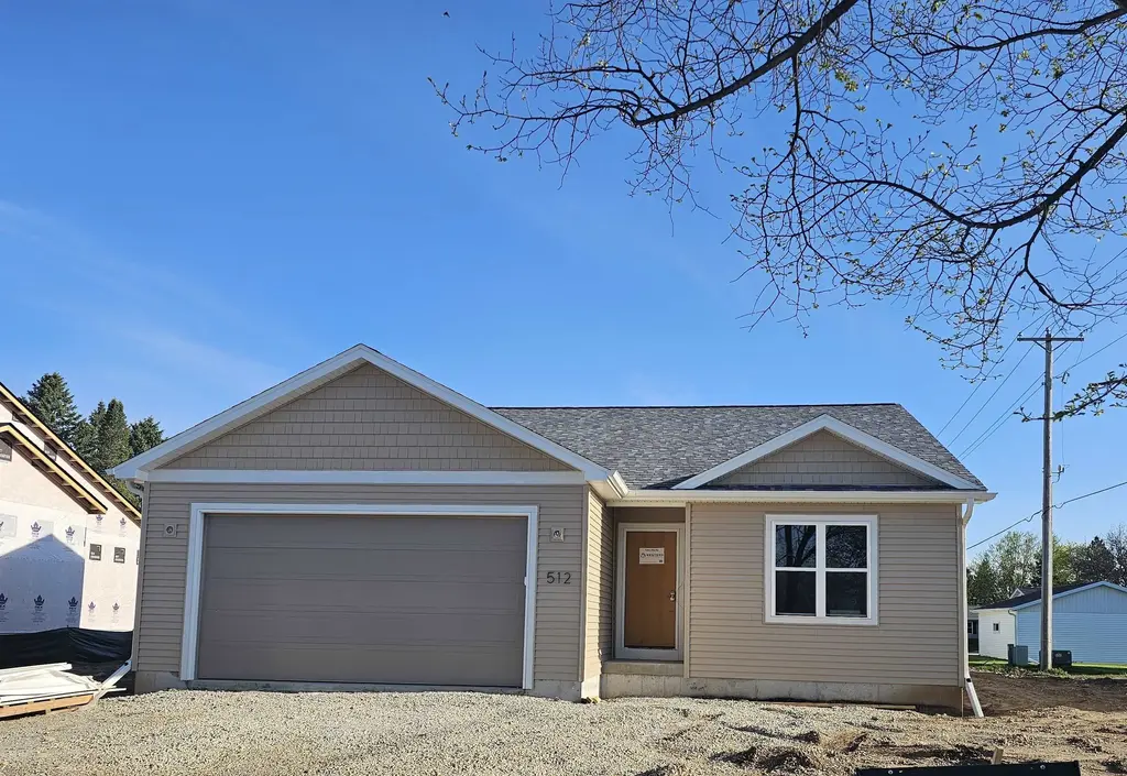 512 Village Lane, Ripon