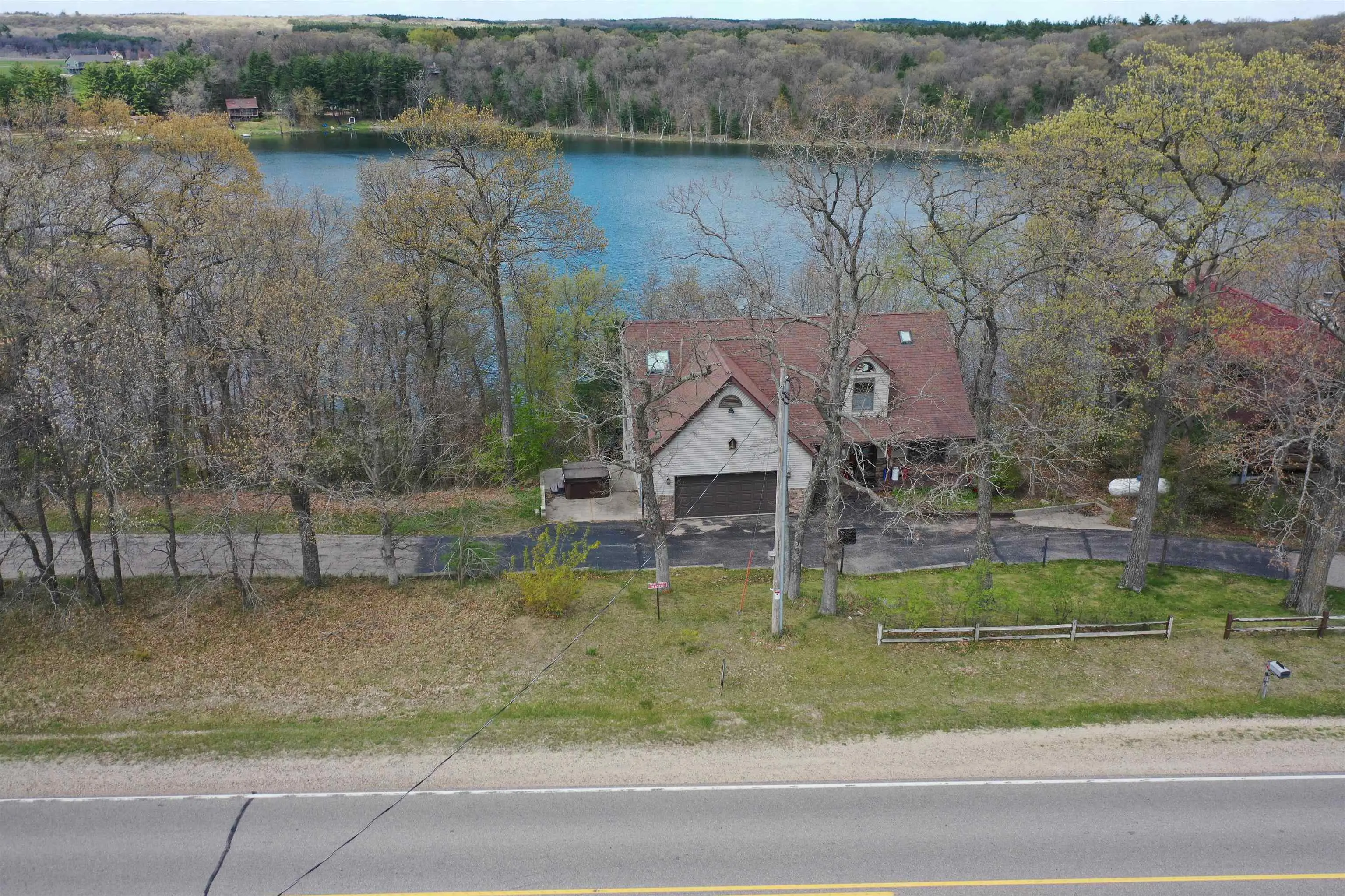 Photo of Listing #2017130