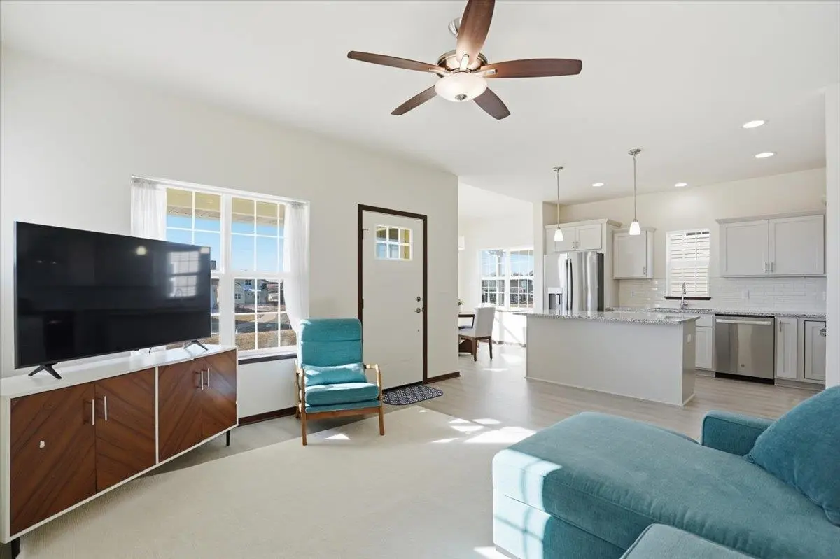 Photo of Listing #2017251