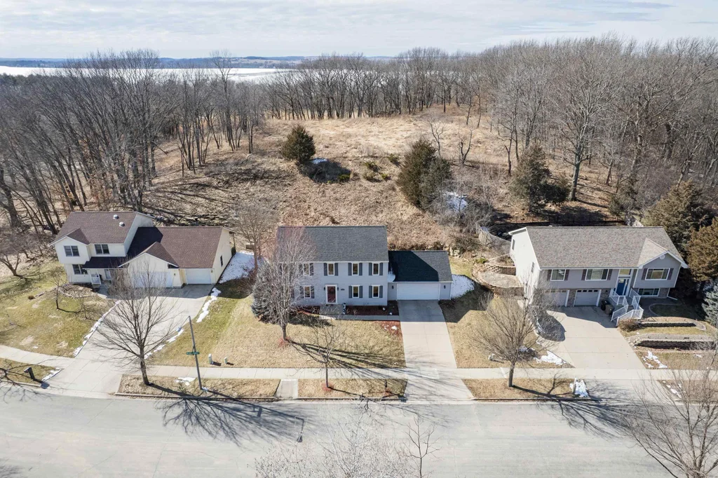 4102 Meadow Valley Drive, Madison