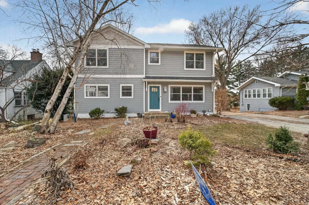 3309 Tally Ho Lane, Shorewood Hills