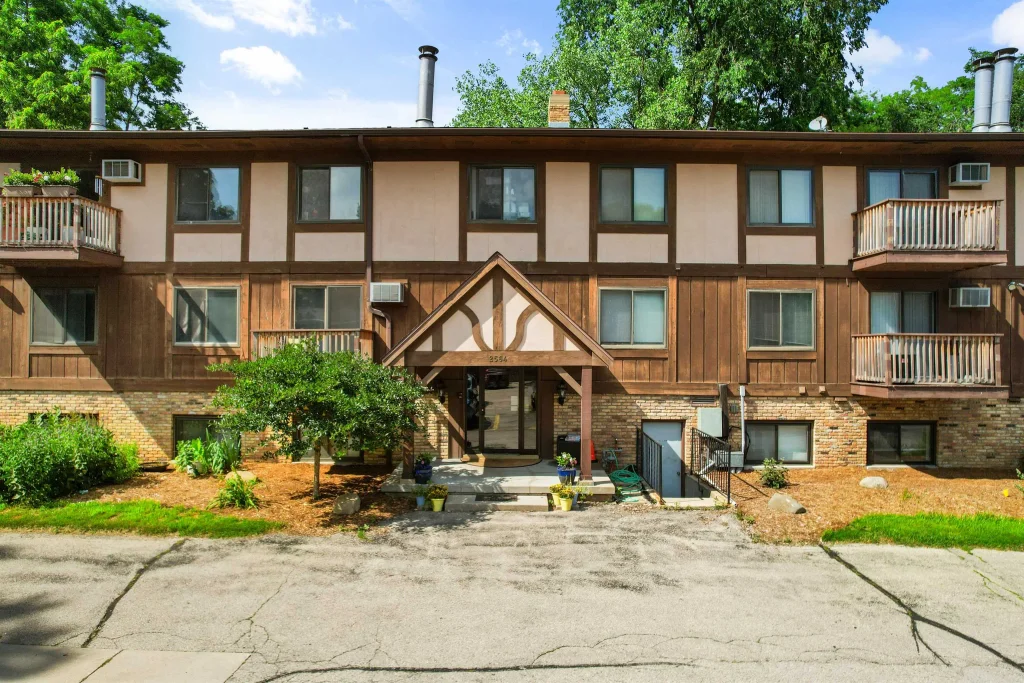 #12 - 2564 Branch Street, Middleton