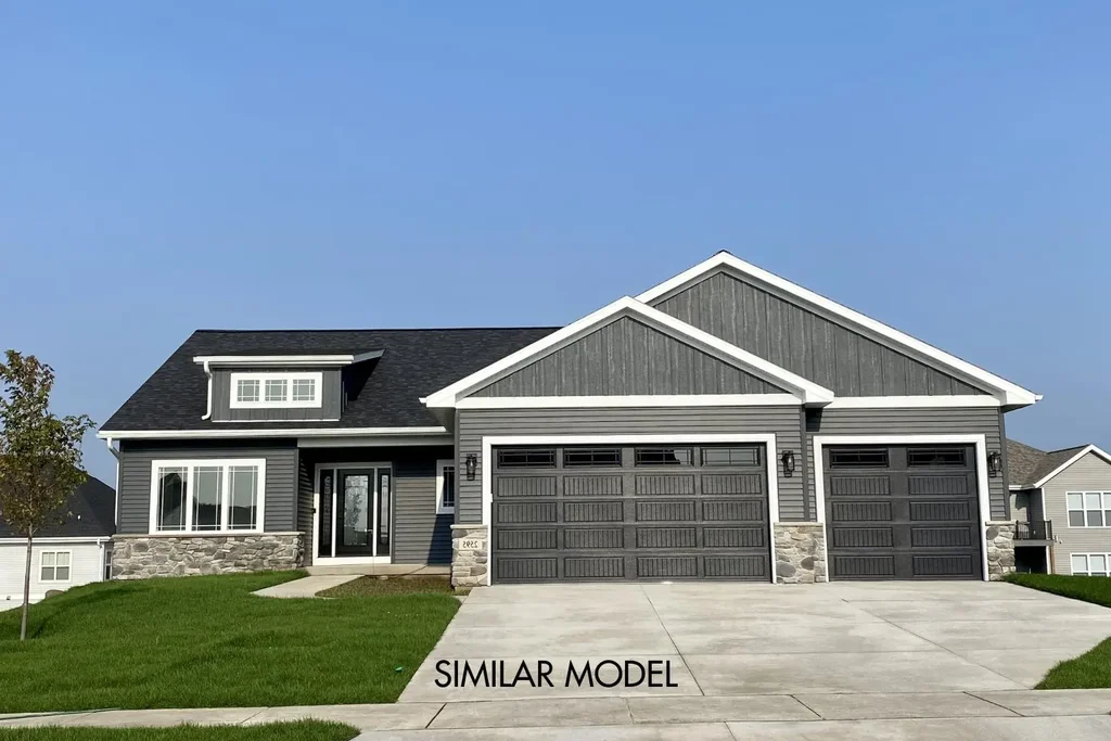 445 Foxfield Court, Oregon