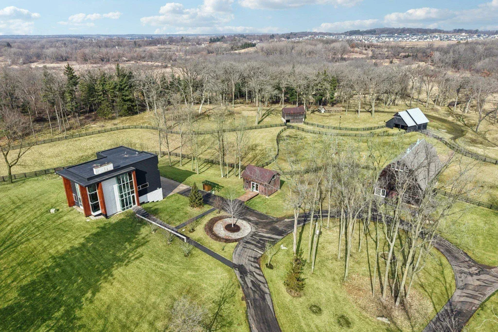 2797 Lalor Road, Dunn